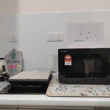 Studio Suite Homestay Klia Sepang Eksteriør bilde